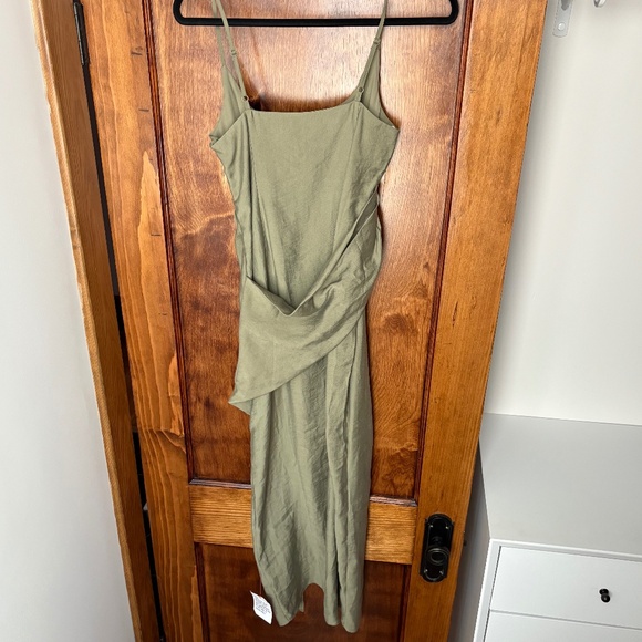 ASOS DESIGN washed cami midi dress with drape skirt in green - Picture 4 of 5